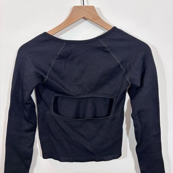 FREE PEOPLE MOVEMENT BAIL OUT
LONG SLEEVE LAYER NEW with tags Size M/L Black - Picture 8 of 13